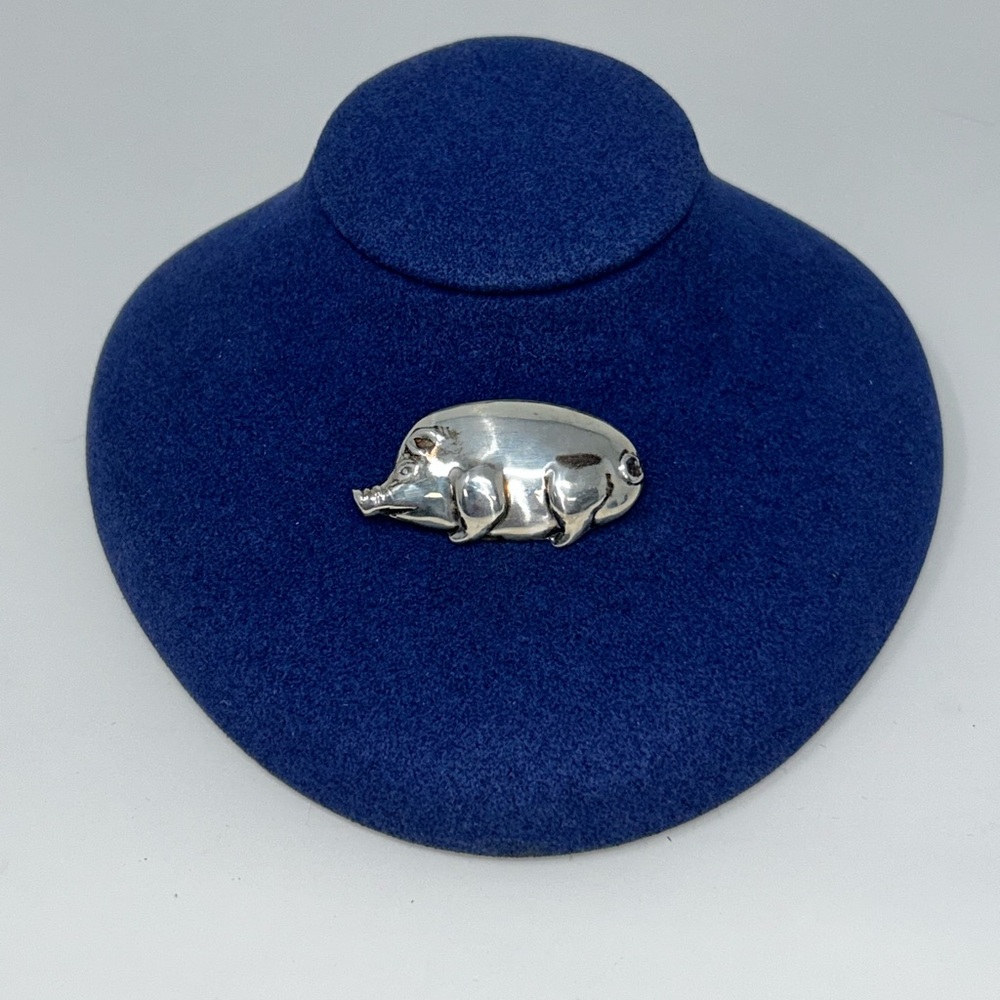 Vintage Solid .925 Sterling Silver Pig Brooch
